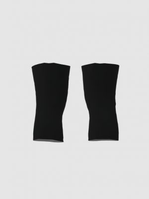 Podiumwear Dyed Black Kneewarmers