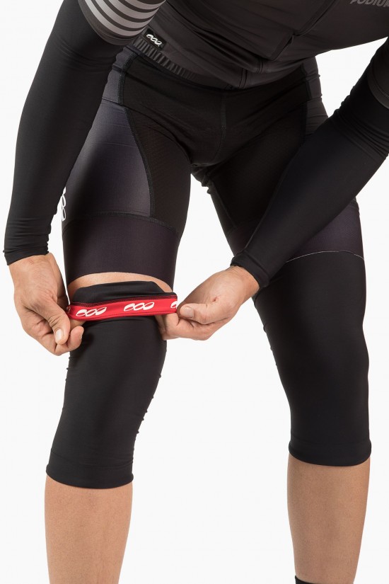 Podiumwear Dyed Black Kneewarmers